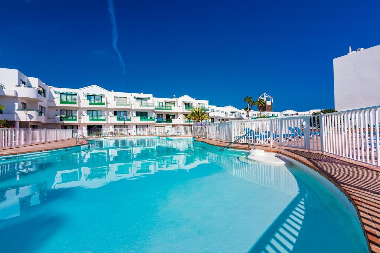 Vivienda Vacacional Buby Costa Teguise Exterior photo